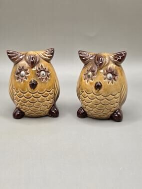 Vintage Owl Salt And Pepper Shakers Ceramic Japan Googly Eyes